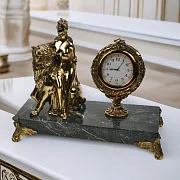 Часы «Элина-Диана» со львом — фотография 1