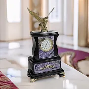 Настольные часы «Орел» из чароита и долерита — фотография 1