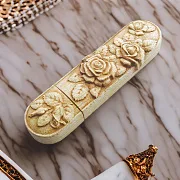 Флешка «Розы» из дерева — сувенир — фотография 1