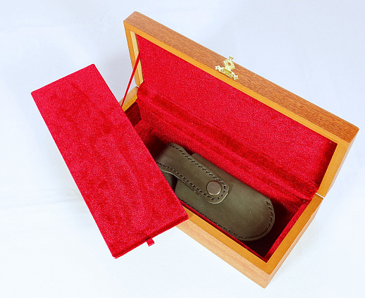 Нож складной дамасский "Волк и полнолуние". Златоуст