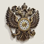 Резные часы с гербом РФ из ясеня — фотография 2