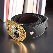 Ремень из натуральной кожи «Конь» с позолоченной пряжкой — фотография 1